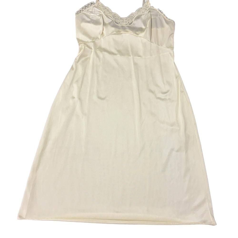 Vintage‎ JCPenney Negligee Nightgown Slip Dress Womens Small Cream Satin Lace